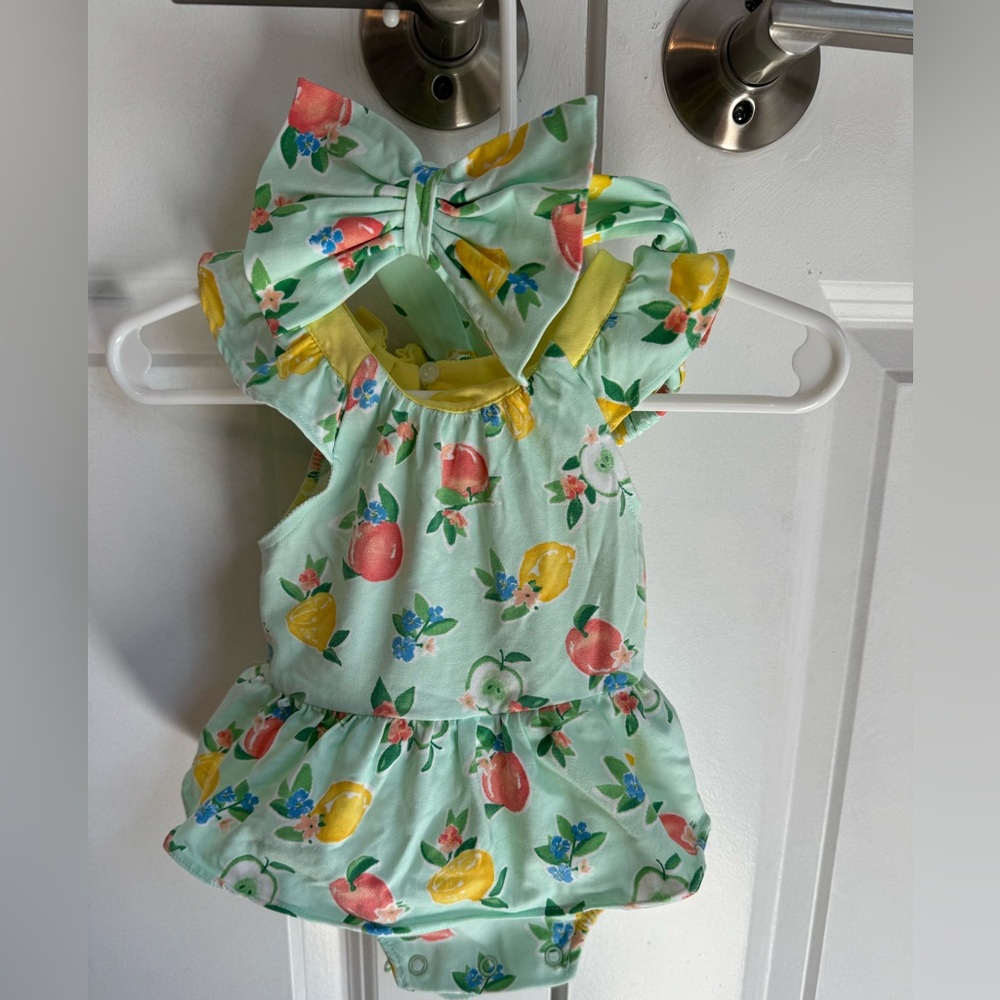 Mayoral Newborn Outfit